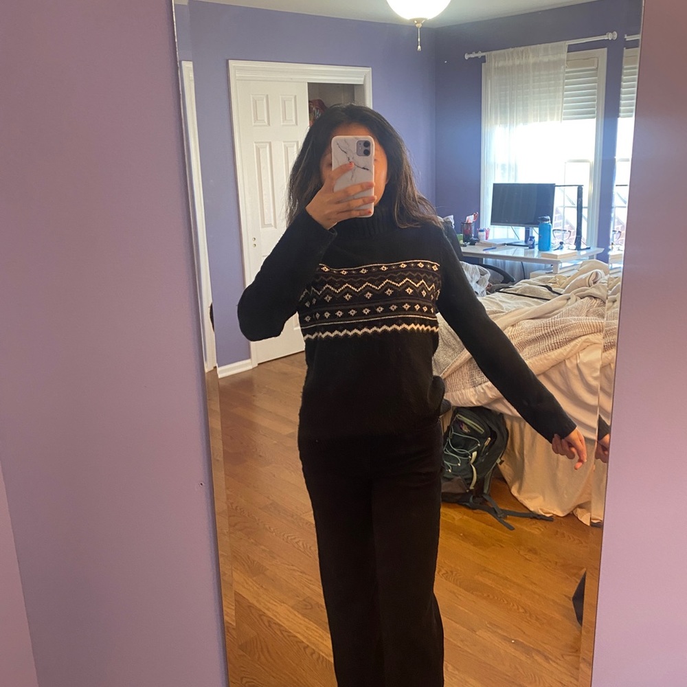 NWOT Ann Taylor black chunky knit turtleneck